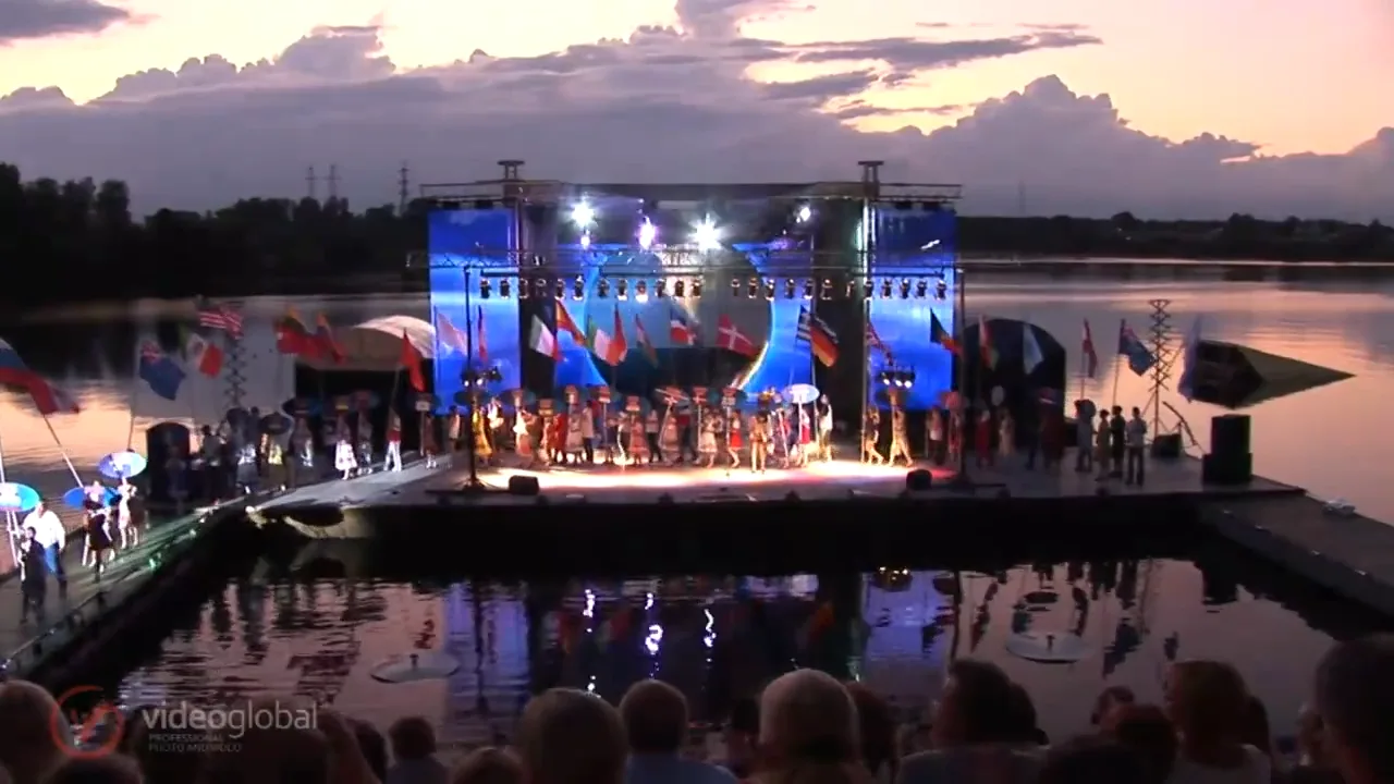 VideoGlobal · чемпионат мира в Дубне · сцена на воде на закате