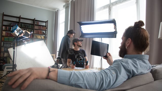 Foroom — продуктовый рекламный ролик мобильного приложения